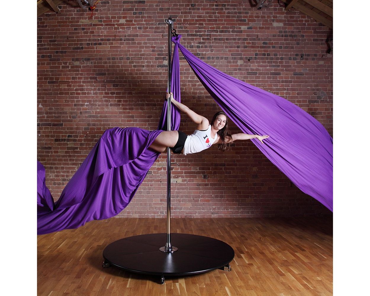 Les accessoires de Pole Dance indispensables 1