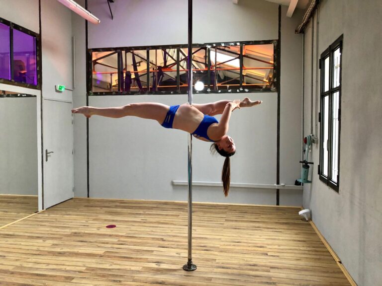 Peut on faire du pole dance enceinte